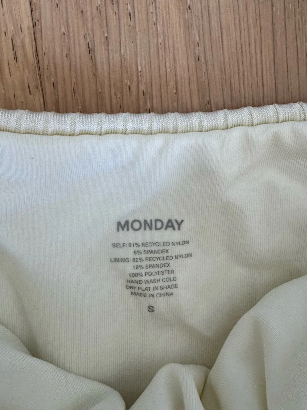 NWT! Monday Swimwear Bryon Botrom